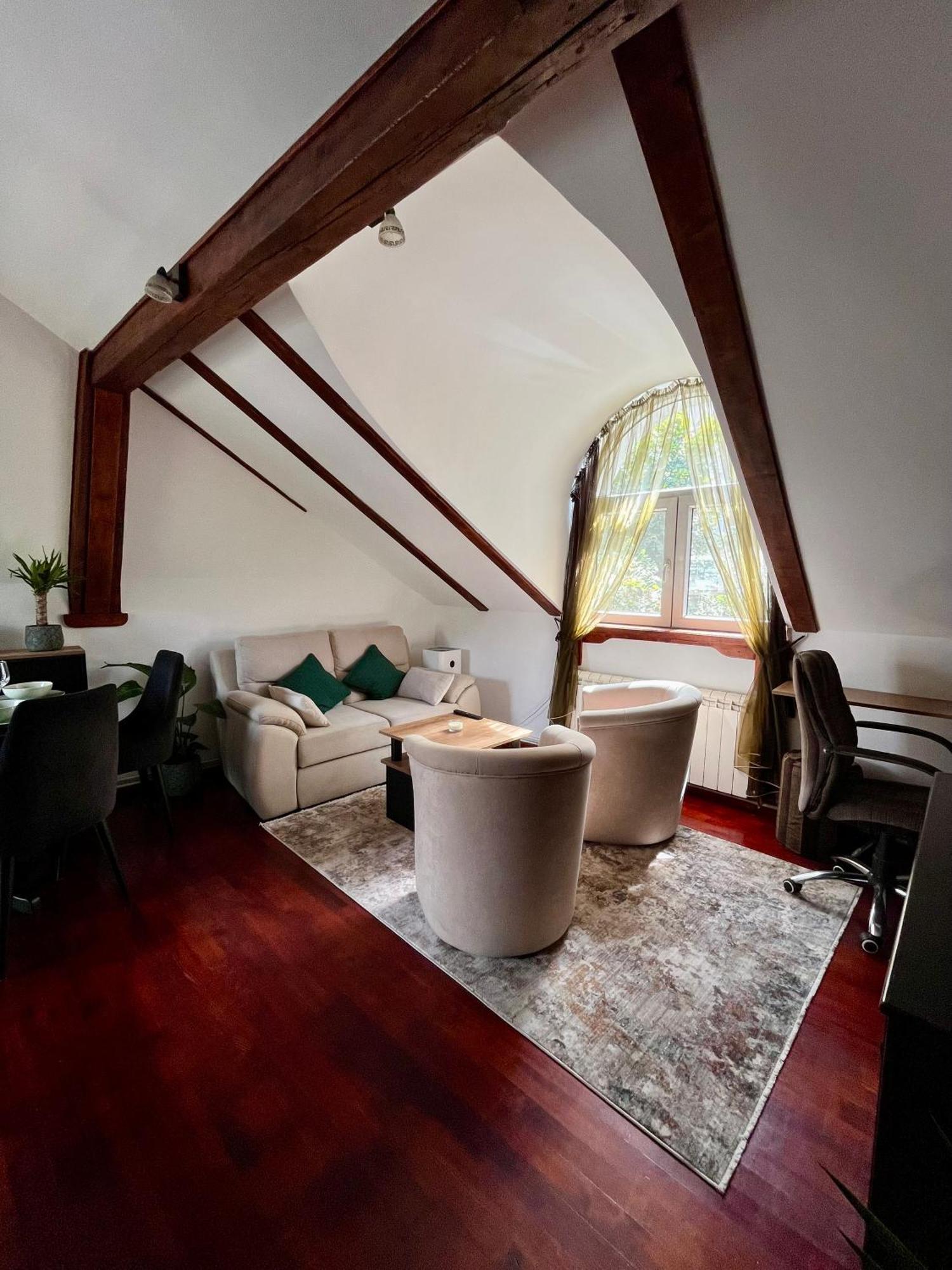 Apartamento Urban Oasis Belgrado Exterior foto
